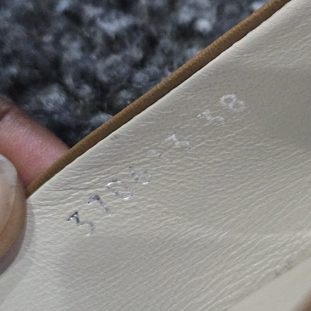 Gucci Sachalin Ballet Flat Taupe Leather Silver Logo Sz 38 - Picture 10 of 13